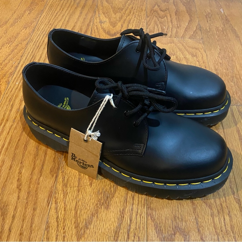 NWT Dr. Martens 1461 Bex Smooth Leather Oxford
